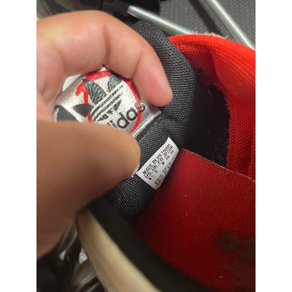 Adidas Originals‎ x Rita Ora Super Tech M19074 leather shoes mens 6.5 womens 7.5 - Picture 7 of 8